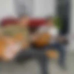  آموزشگاه موسیقی آواک