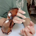 آرایشگاه زنانه و سالن زیبایی سحر