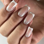 آموزشگاه و سالن تخصصی ناخن و مژه لیرا