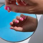 مرکز تخصصی ناخن و مژه دلسا