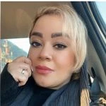 خدمات و آموزش تخصصی ناخن پریسا شهبازی