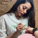 سالن تخصصی ناخن و مژه ثماتی