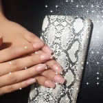  آرایشگاه زنانه و آموزشگاه آرایشی جانا
