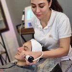 سالن تخصصی پاکسازی پوست سمیه ملکی