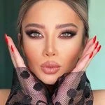 سالن زيبایی هما تاج