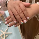  خدمات تخصصی ناخن مینا دوستی