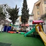 مهدکودک و پیش دبستانی سه زبانه قاصدک