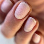آموزشگاه و سالن تخصصی ناخن و مژه لیرا