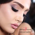 میکاپ آرتیست و مدرس میکاپ فرزانه گلدوزی
