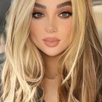 مرکز تخصصی میکرو بلیدینگ نسترن چاوشی vip