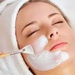 فیشال و پاکسازی پوست تخصصی بانوان نیلا
