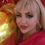 سالن زیبایی و عروس سرای ملکه شادلی
