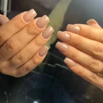 سالن و آموزشگاه مراقبت و زیبایی  صورتی