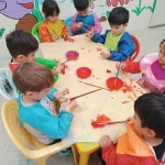 مهدکودک و پیش دبستانی چهار ستاره  شکوفه های امید