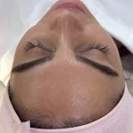 کلینیک زیبایی پوست مو و زیبایی V&D