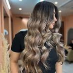 سالن زیبایی اَلُر