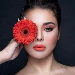 سالن زیبایی مژگان مؤمنی